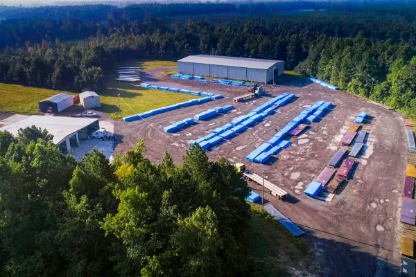 Structural steel facility that works with SFI for delivery to jobsites