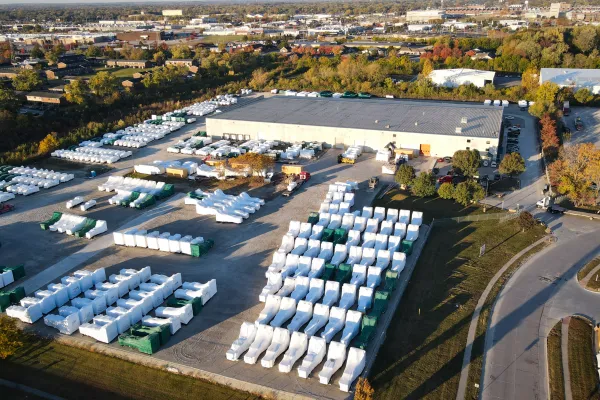 shipment warehouse that SFI operates with in one unified network